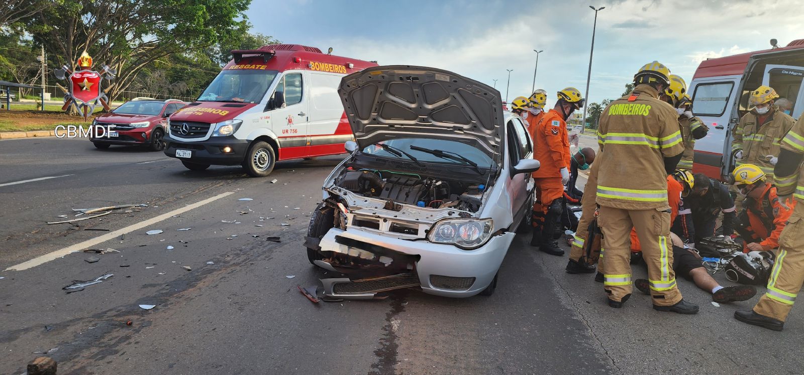 Motorista Bate De Frente Outro Carro Sofre Parada Card Aca E Morre