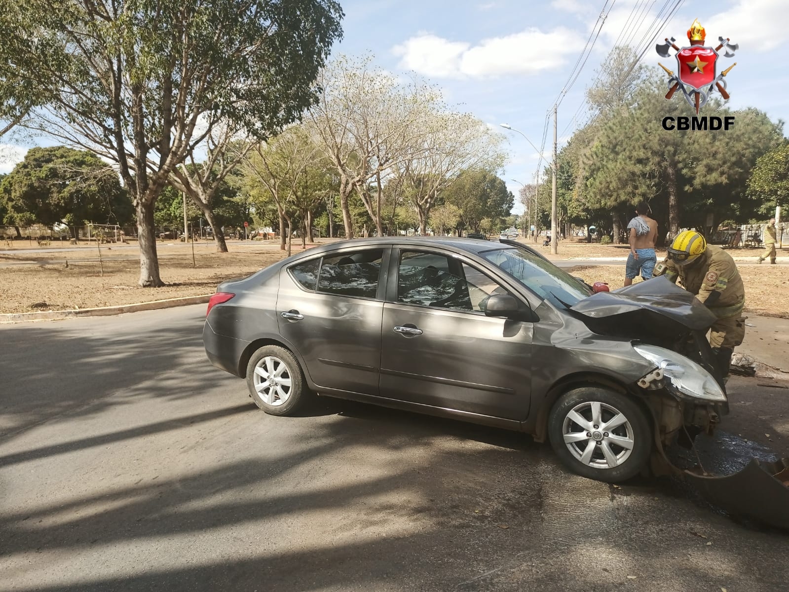 Motoristas T M Crise Nervosa Ao Se Envolverem Em Acidente Em Planaltina