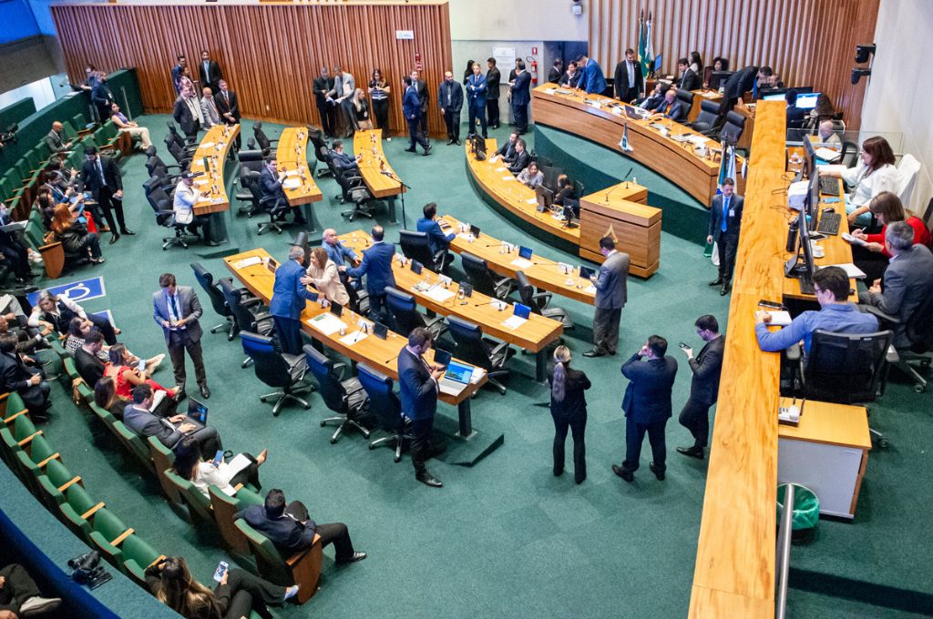 Cldf Aprova Ldo Com Previs O De Mais De Mil Cargos E Nomea Es Acorda Df